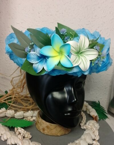 couronne de fleurs Tahiti avec trois tipanie bleus et verts by Vaite.e.Tiare créations