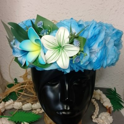 Couronne de fleur Tahiti bleue avec trois tipanie différents