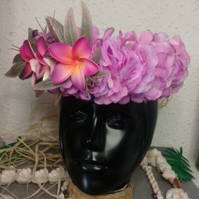 Couronne de fleurs Tahiti mauve trois tipanie violets