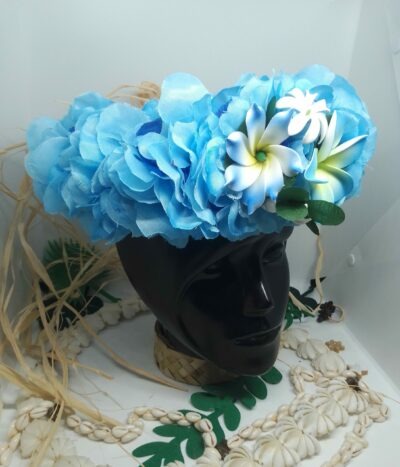 couronne de tête bleue by Vaite Tiare créations avec frangipaniers bleus et mini tiare tahiti