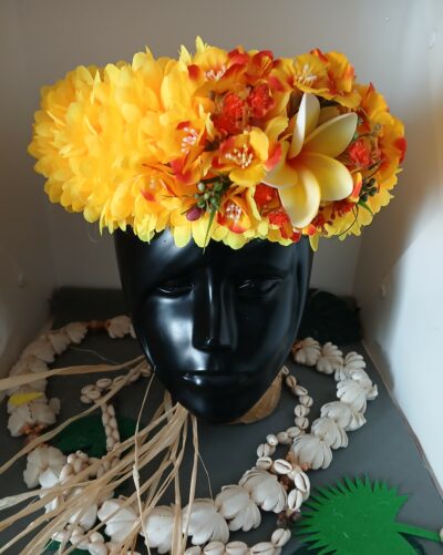 couronne de fleurs Tahiti jaune bouquet orangé et tipanie jaune by Vaite.e.Tiare créations