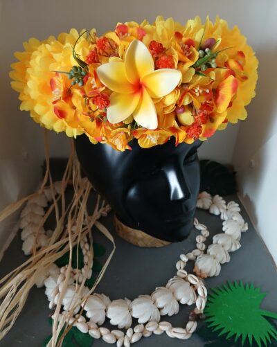 couronne de fleurs Tahiti jaune bouquet orangé et tipanie jaune by Vaite.e.Tiare créations
