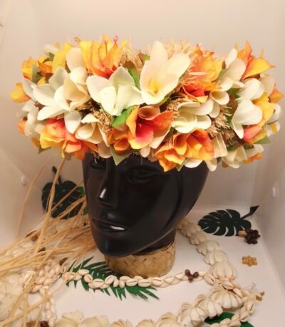 couronne de tête fleurs tahiti tipanier blanc et champagne avec brins de bougainvilliers oranges by Vaite.e.Tiare créations