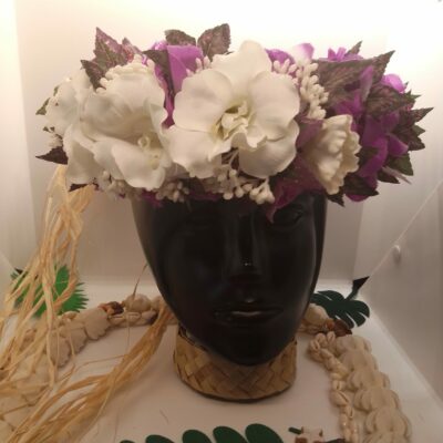 Couronne de fleur Tahiti violette avec fleur de cotonnier blanche