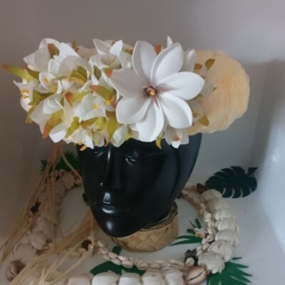 Couronne de fleur champagne mini lys blancs et grande tiare tahiti