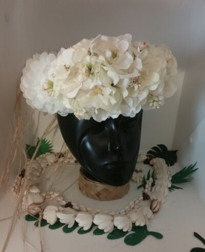 couronne florale de tête mariée romantique by Vaite.e.Tiare créations