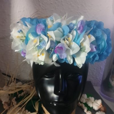 Couronne de fleur Tahiti bleue avec bougainvilliers blancs