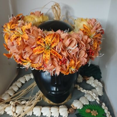 Couronne toute fleur orange corolle de boutons et mini  lys tigré