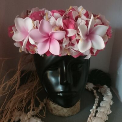 Couronne de fleurs Tahiti  fuchsia mini lys avec trois tipanie