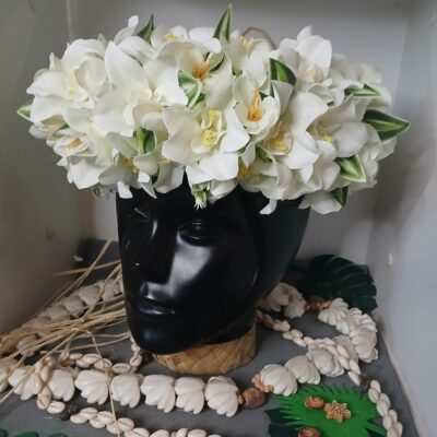 couronne de fleur blanche floraison d’orchidées