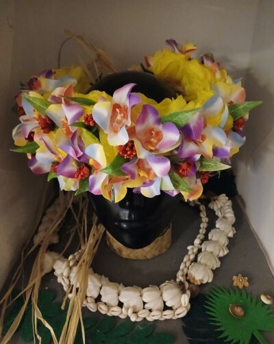 Couronne de fleurs Tahiti jaune floraison d'orchidées arc en ciel