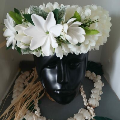 Couronne de tiare Tahiti  blanche 2 grande tiare et 3 tiare en boutons