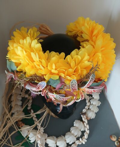 Couronne de tiare Tahiti jaune trois tiare tatouées by Vaite.e.Tiare créations