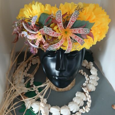 Couronne toutes fleurs Tahiti jaune trois tiare tatouées