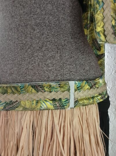 Ceinture tissu paréo satiné vert motif feuillages et pandanus tressé by Vaite.e.Tiare créations