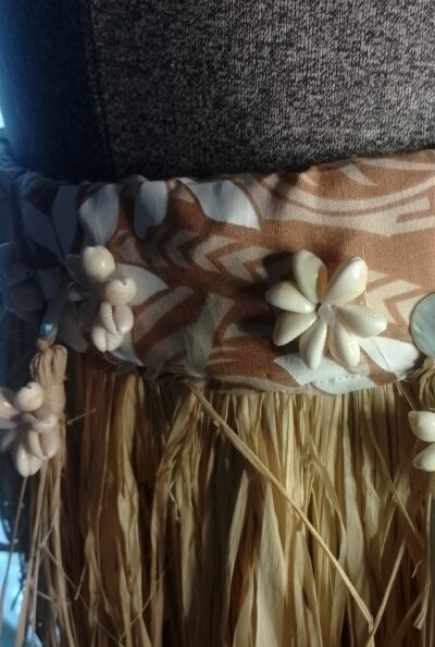 More naturel ceinture paréo beige et coquillages
