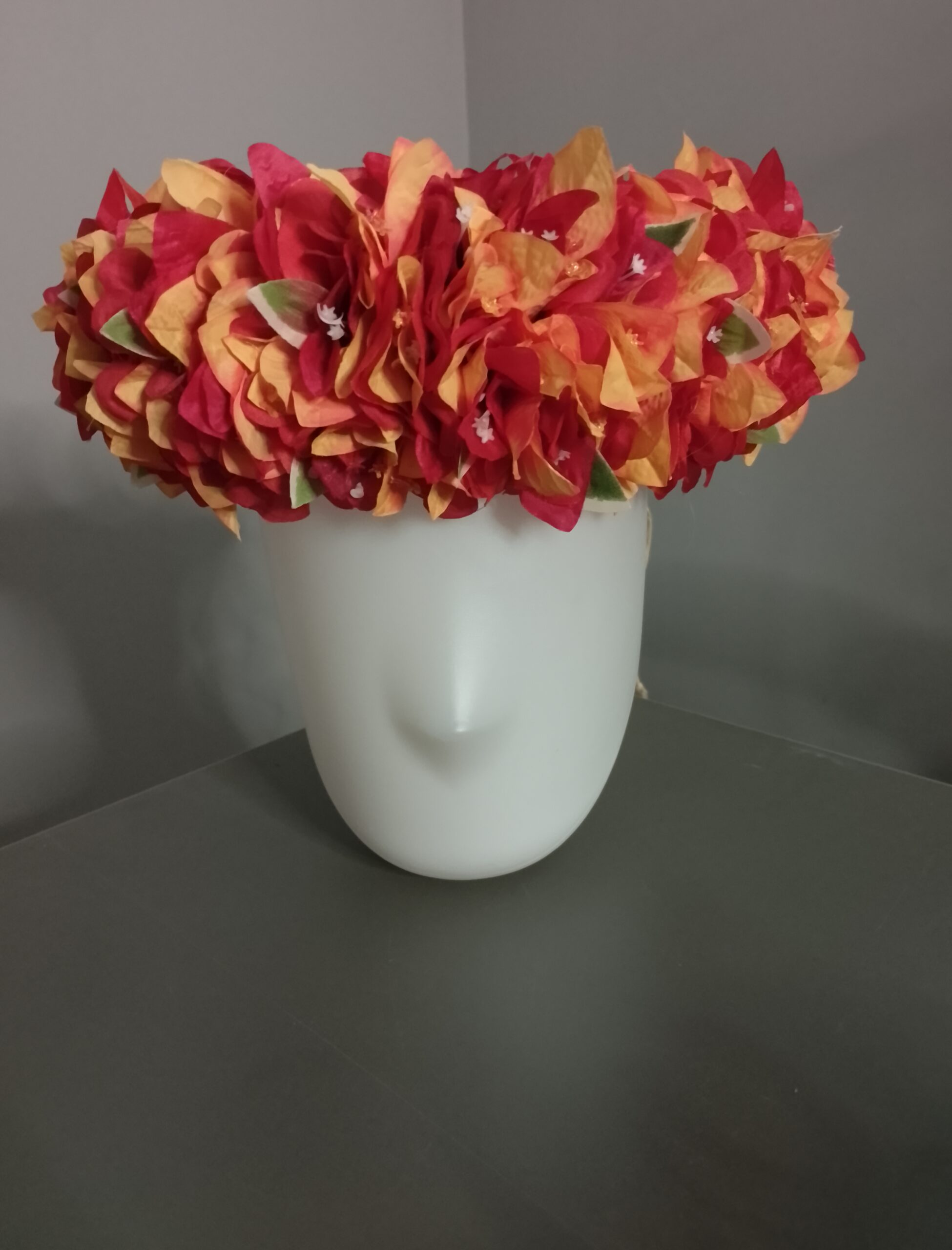 Couronne toutes fleurs Tahiti rouge flamboyant rouge et orange flamboyant Vaite.e.Tiare créations