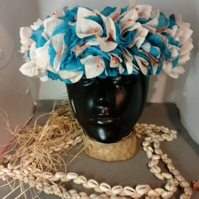 Couronne toute fleur bleu lagon bougainvillier blanc