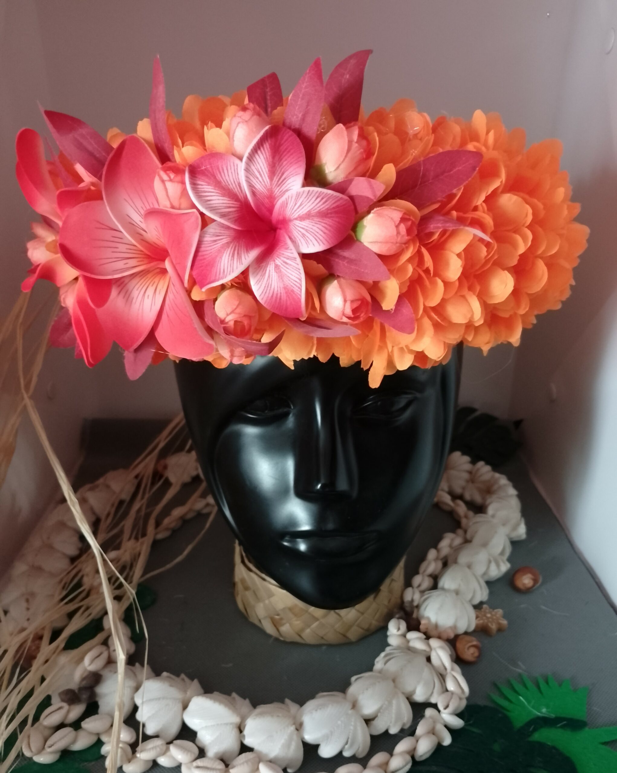 Couronne fleurs Tahiti orange maxi tiare deux tipaniers différents Vaite.e.Tiare