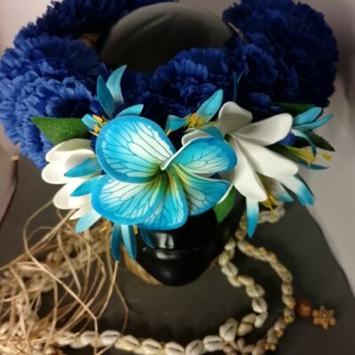 Couronne fleur Tahiti bleu marin tipanie décor aile de papillon deux tiare différentes