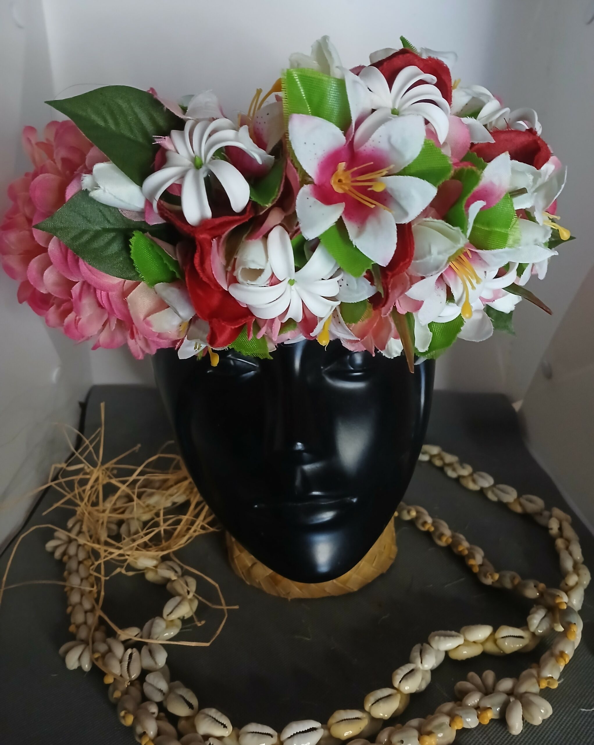 Couronne fleur Tahiti champagne rosé bouquet mini lys trois mini tiare Vaite.e.Tiare créations