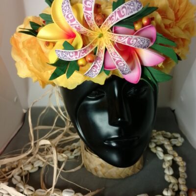 Couronne fleur Tahiti jaune tiare tatouée deux tipanie différents