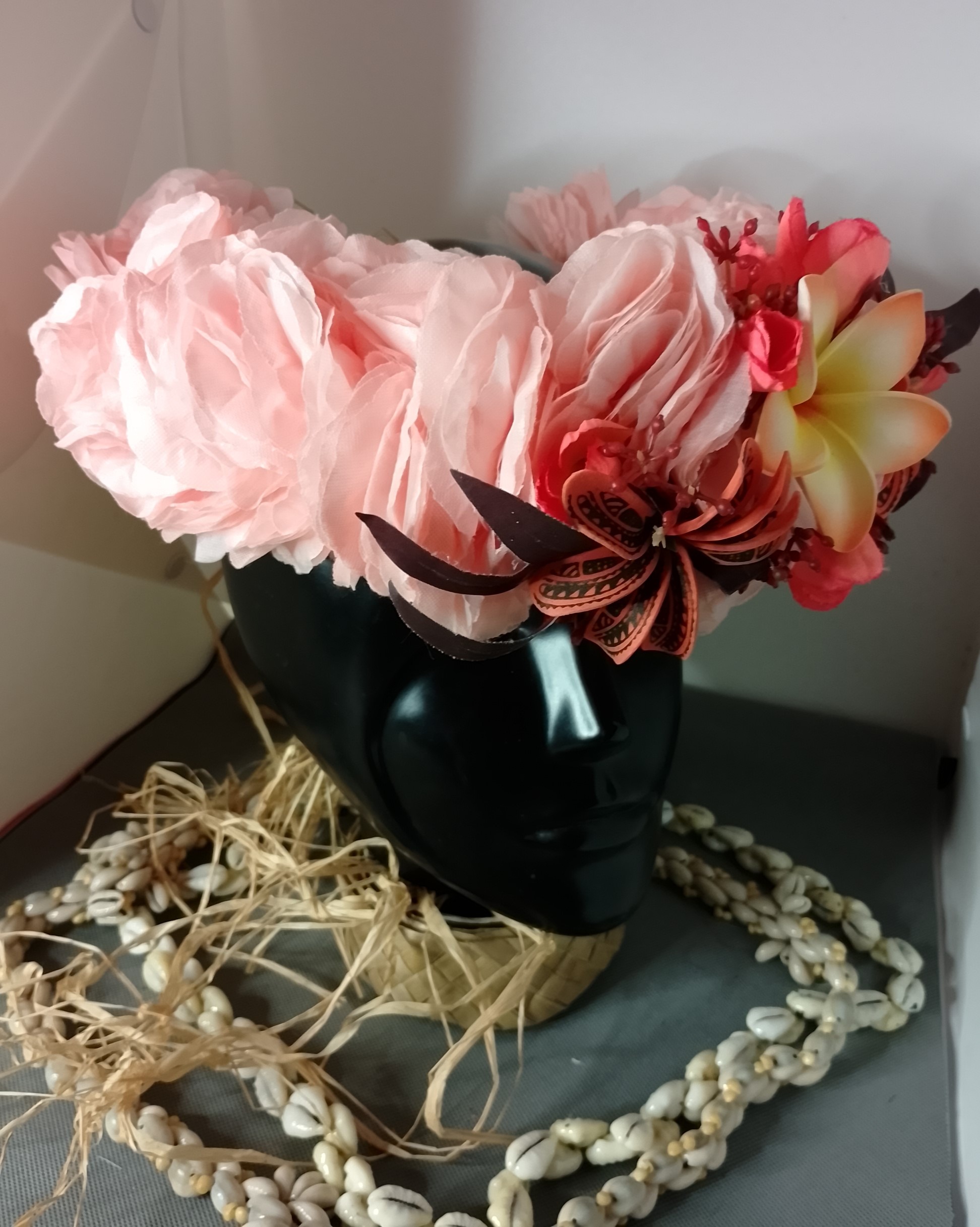 Couronne fleurs Tahiti orangée tiare tatouées tipanie bords oranges Vaite.e.Tiare créations