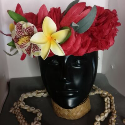 Couronne fleurs Tahiti rouge deux tipanie hibiscus tatoué
