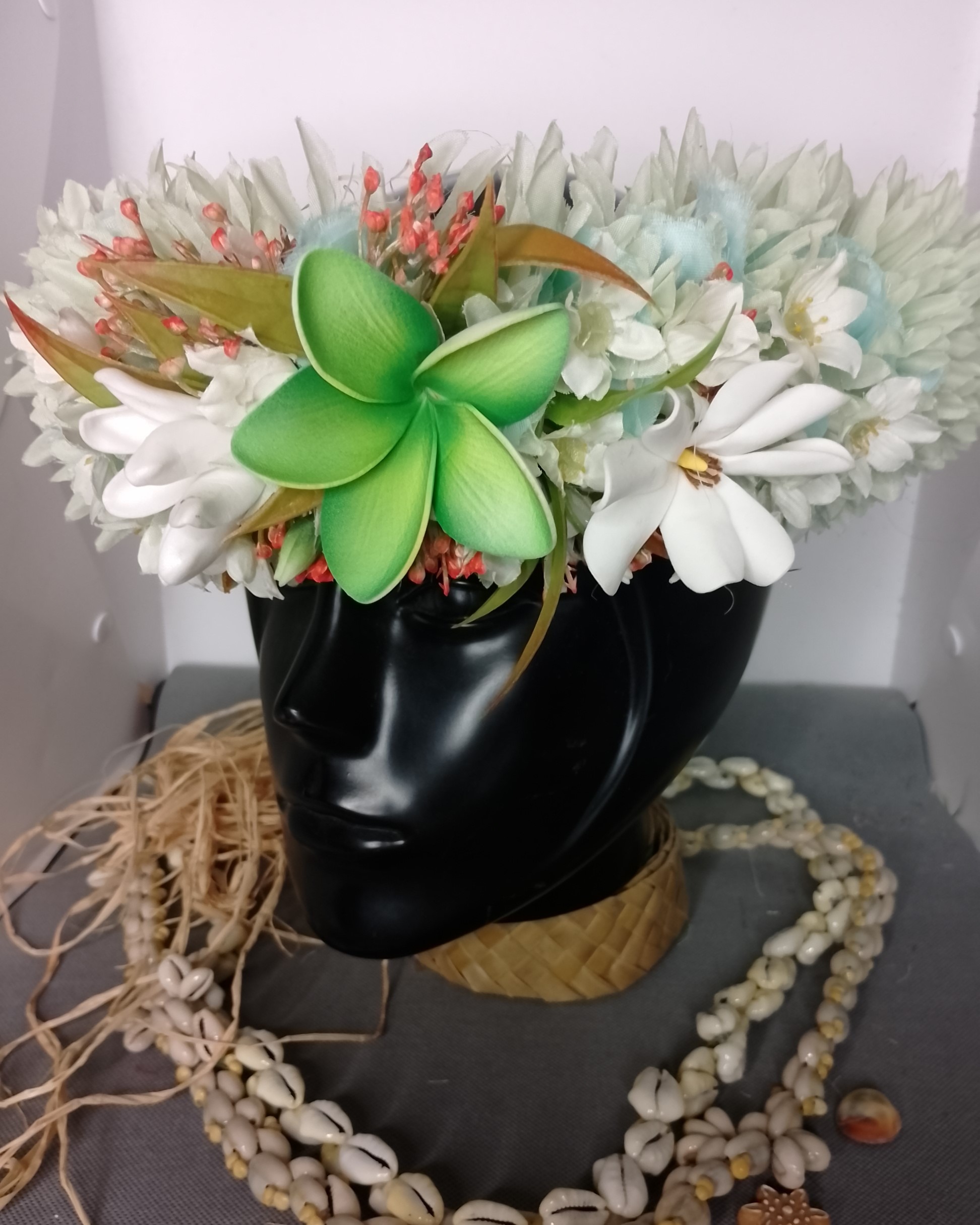 Couronne fleur Tahiti vert d'eau tipanie vert deux tiare Vaite.e.Tiare créations
