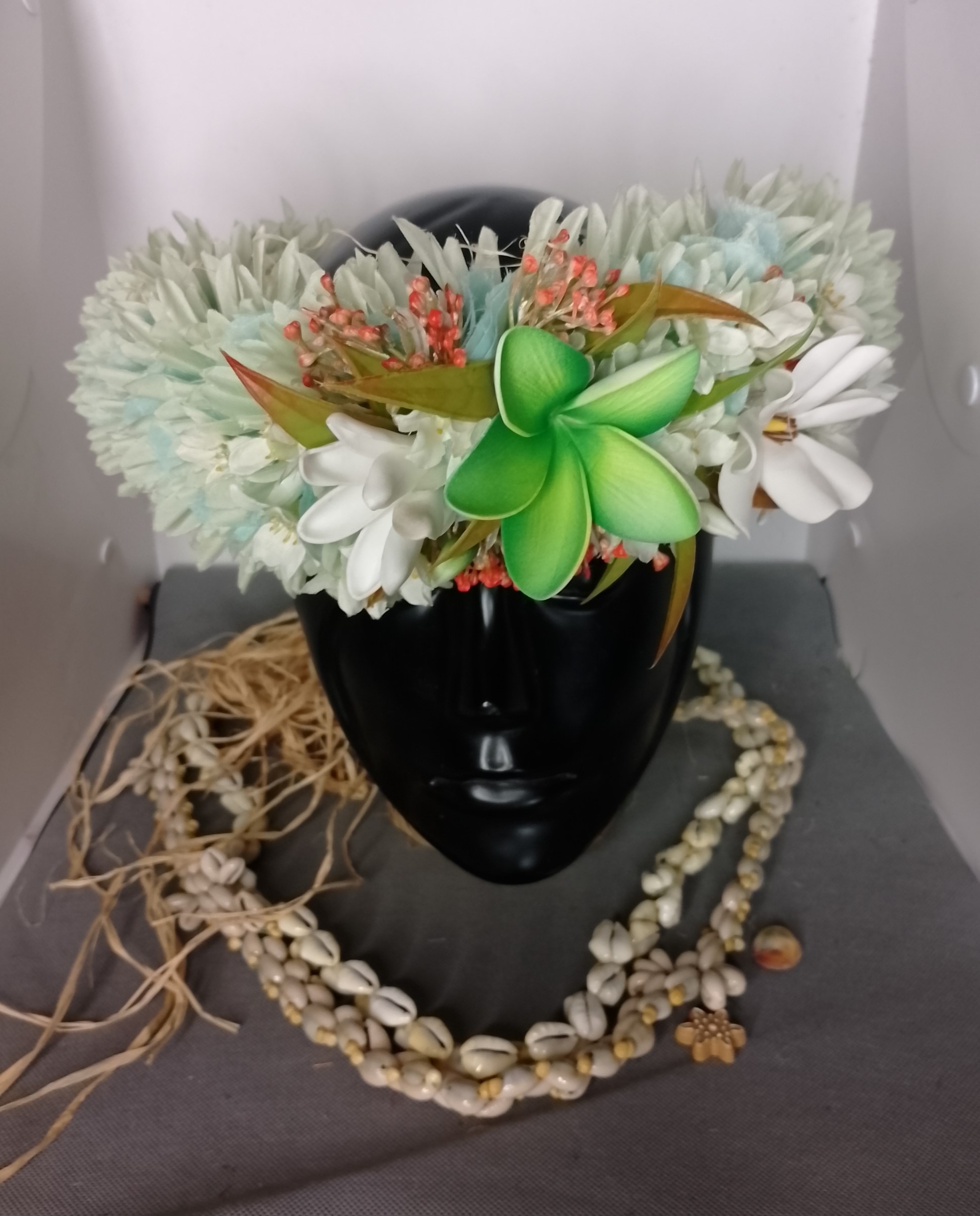 Couronne fleur Tahiti vert d'eau tipanie vert deux tiare Vaite.e.Tiare créations