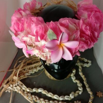 Couronne fleur Tahiti rose trois tipanie roses feuilles de sauge