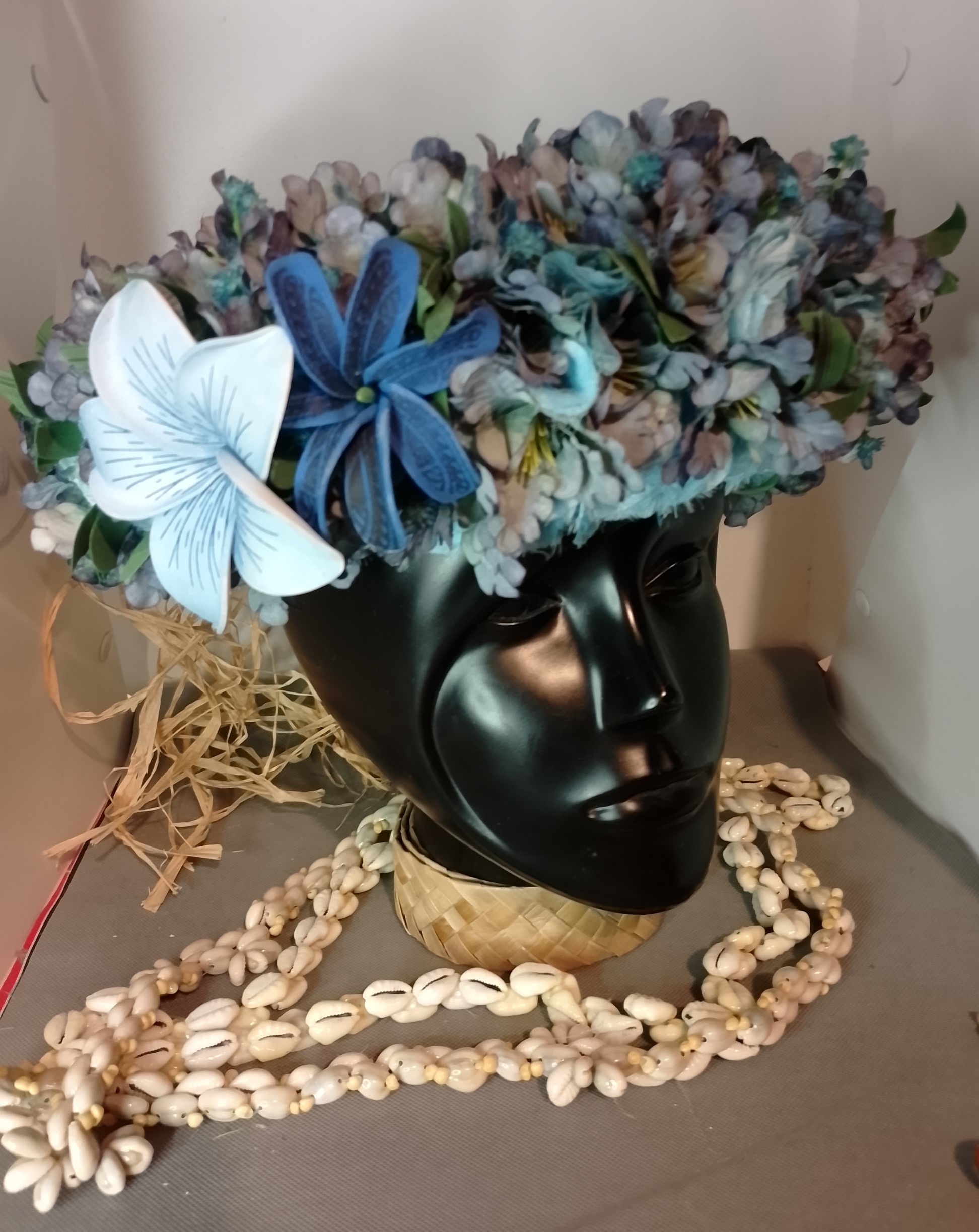 Couronne toute fleur Tahiti bleue grand tipanie tiare tatouée Vaite.e.Tiare créations