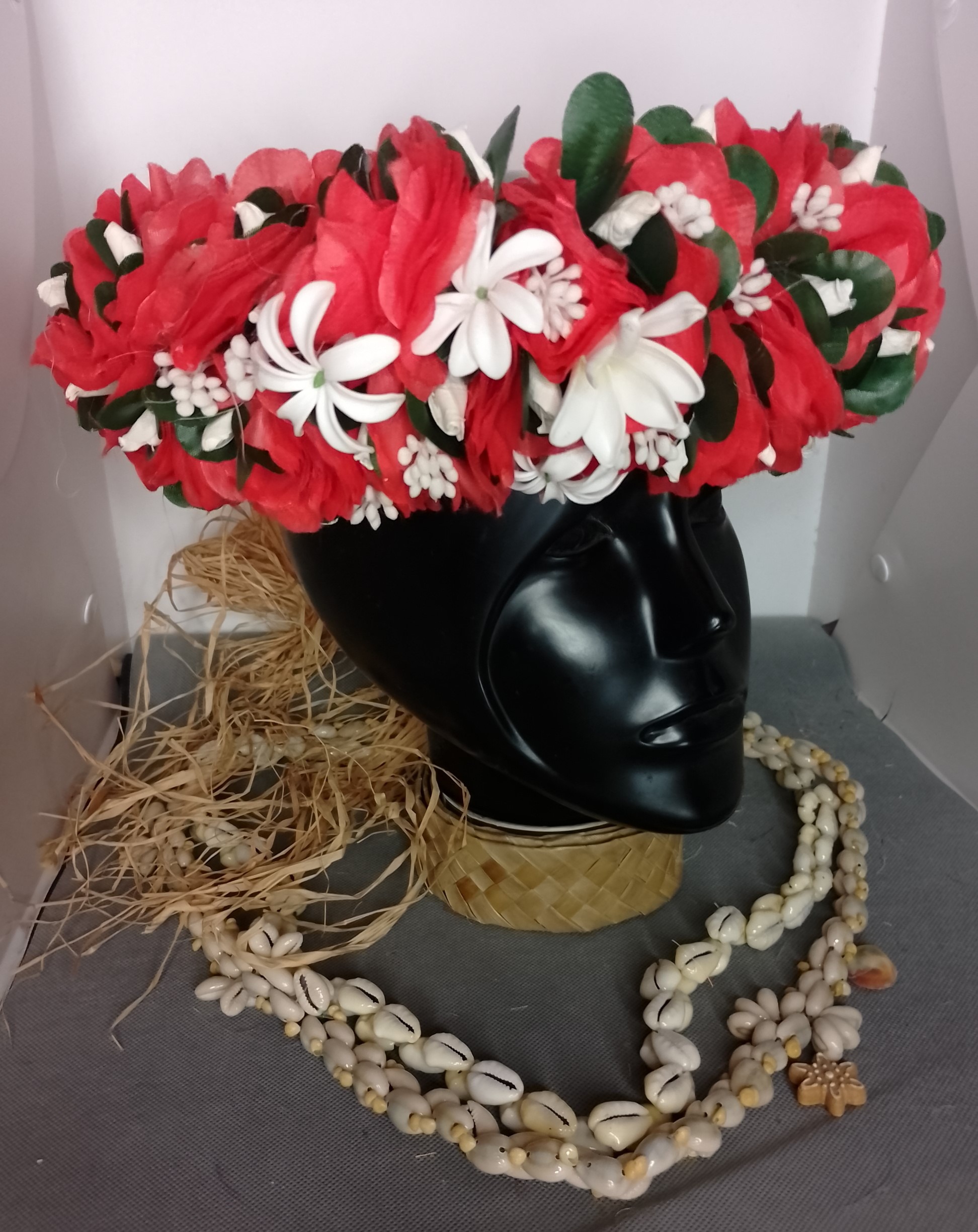 Couronne toute fleur Tahiti rouge corolle de tiare Tahiti trois mini tiare Vaite.e.Tiare créations