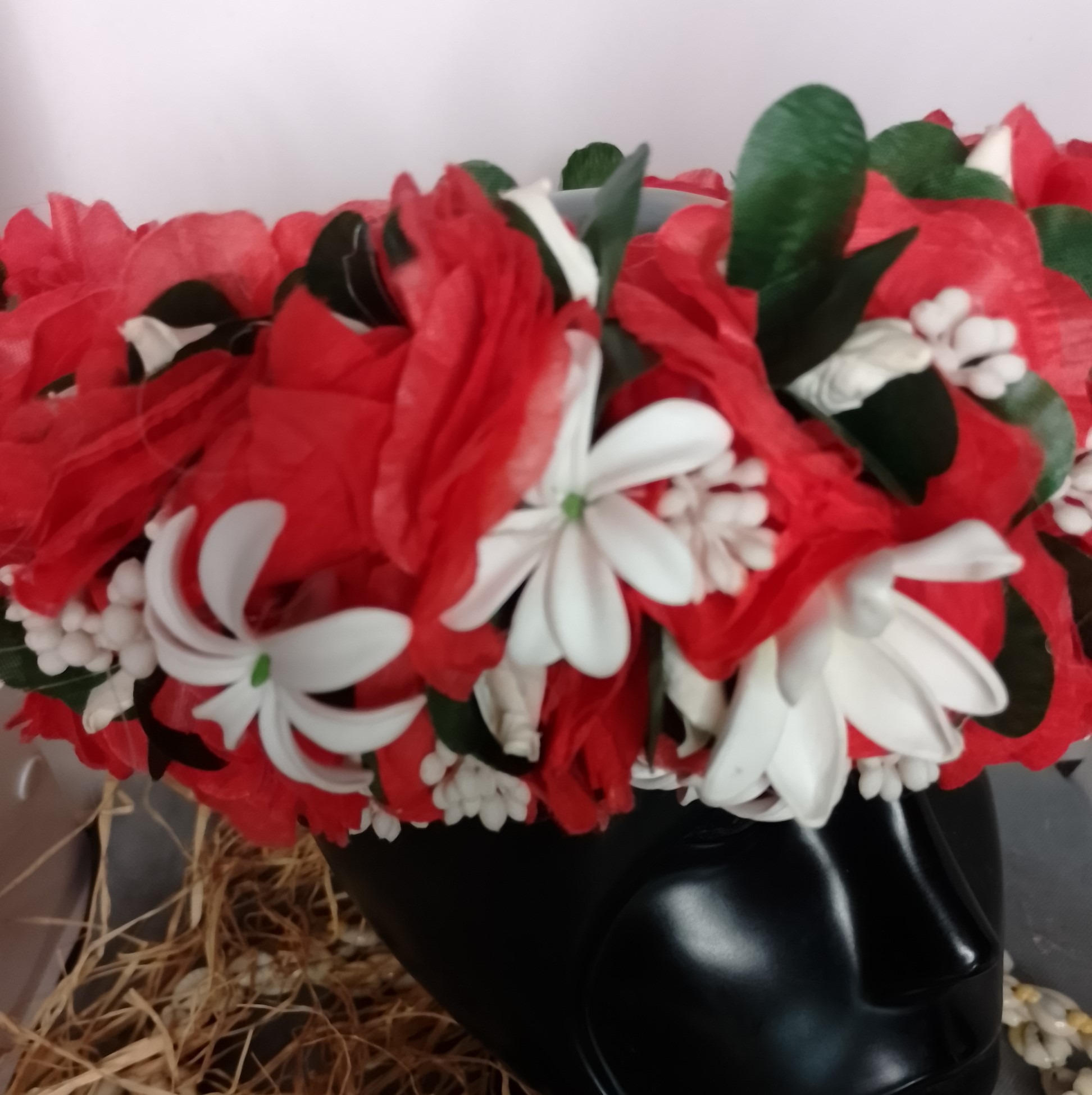 Couronne toute fleur Tahiti rouge corolle de tiare Tahiti trois mini tiare Vaite.e.Tiare créations