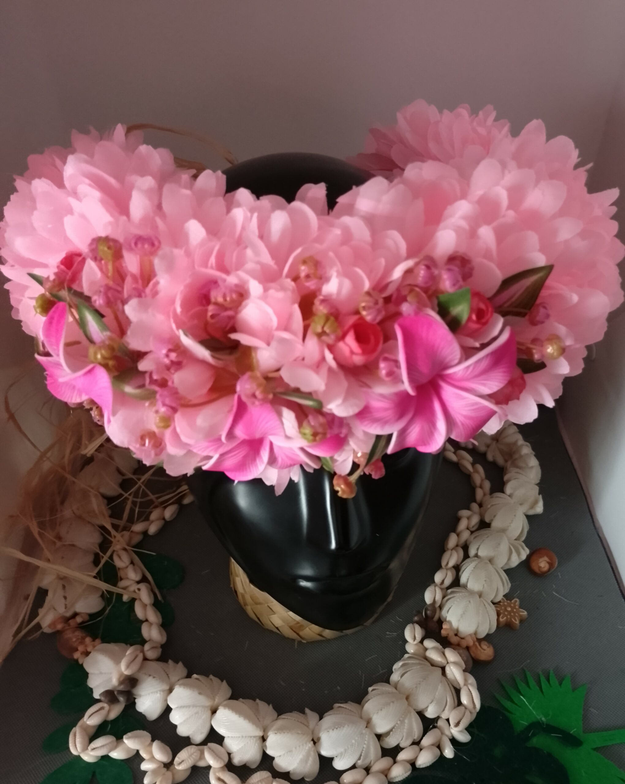 Couronne fleurs Tahiti rose trois tipanie rainurés Vaite.e.Tiare créations