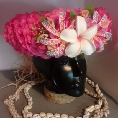 Couronne de fleurs Tahiti corail grand tipanie deux tiare tatouée