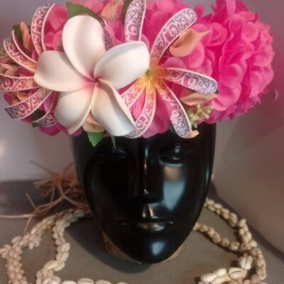Couronne de fleurs Tahiti corail grand tipanie deux tiare tatouée