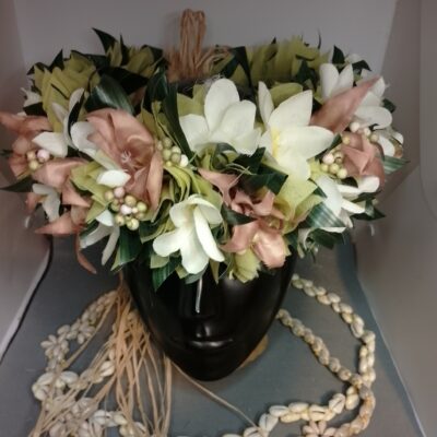 Couronne toutes fleurs Tahiti effet feuillage tipanie blancs grands lys coffe