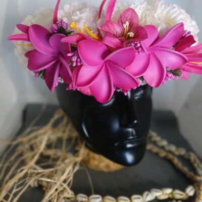 Couronne champagne rosé trois tipanie et lys élancés fuchsia