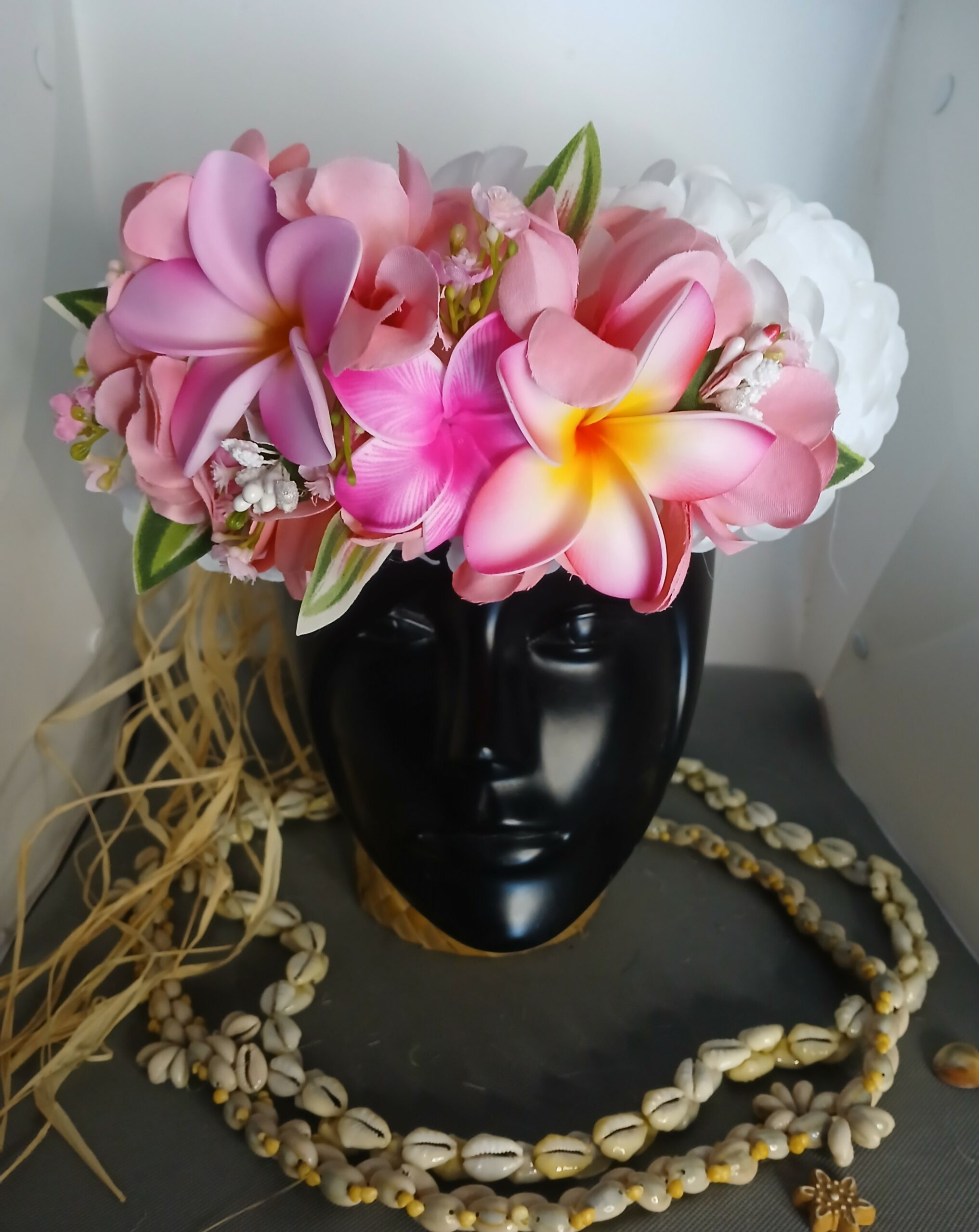 Couronne fleur Tahiti blanche tipanie pêches et trois tipanie roses Vaite.e.Tiare créations