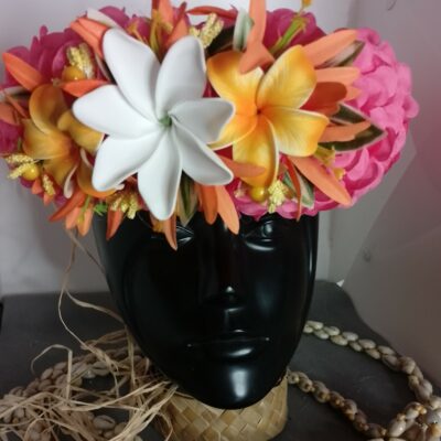 Couronne fleurs Tahiti corail grande tiare deux tipanie rainurés lys élancés oranges