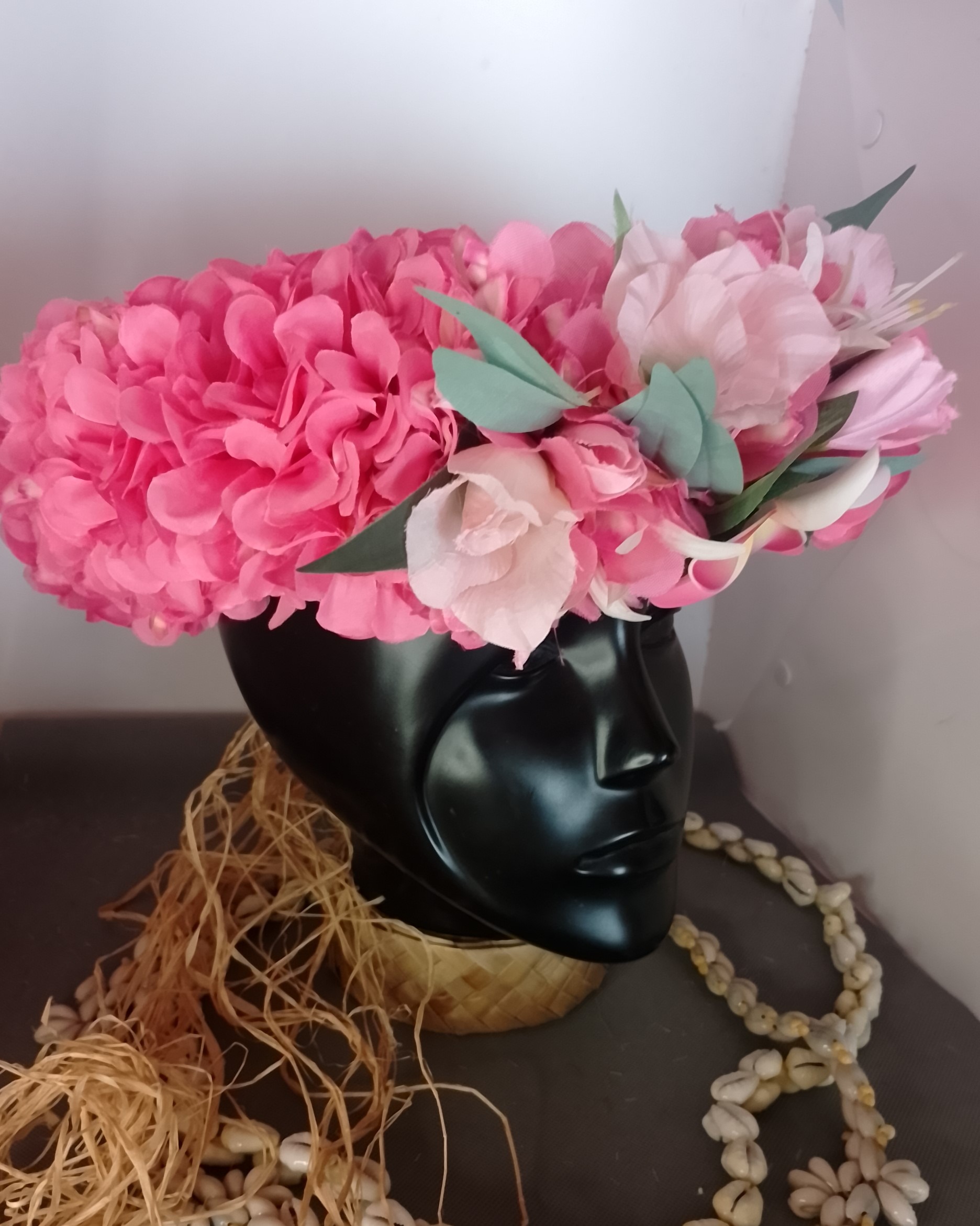 Couronne fleurs Tahiti lisianthus tipanie lys élances Vaite.e.Tiare créations