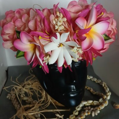 Couronne fleurs Tahiti champagne rosé deux tipanie tiare lys élancés fuchsias
