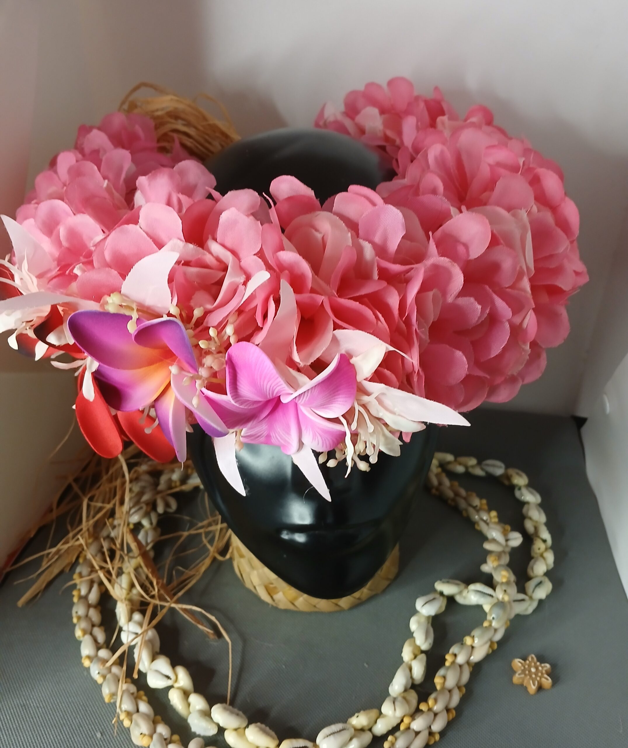 Couronne fleurs Tahiti corail maxi tiare deux tipanie différents Vaite.e.Tiare créations