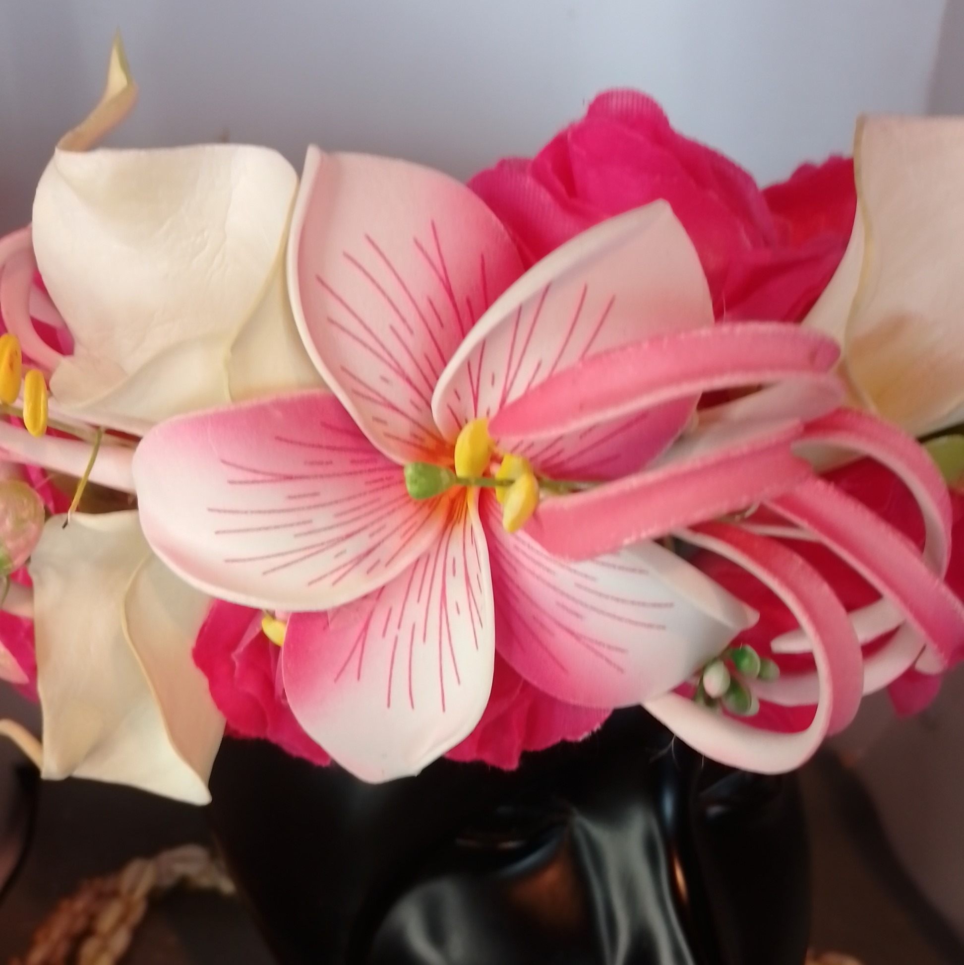 Couronne fleurs Tahiti rose fuchsia maxi tipanie grand lys élancés arum Vaite.e.Tiare créations