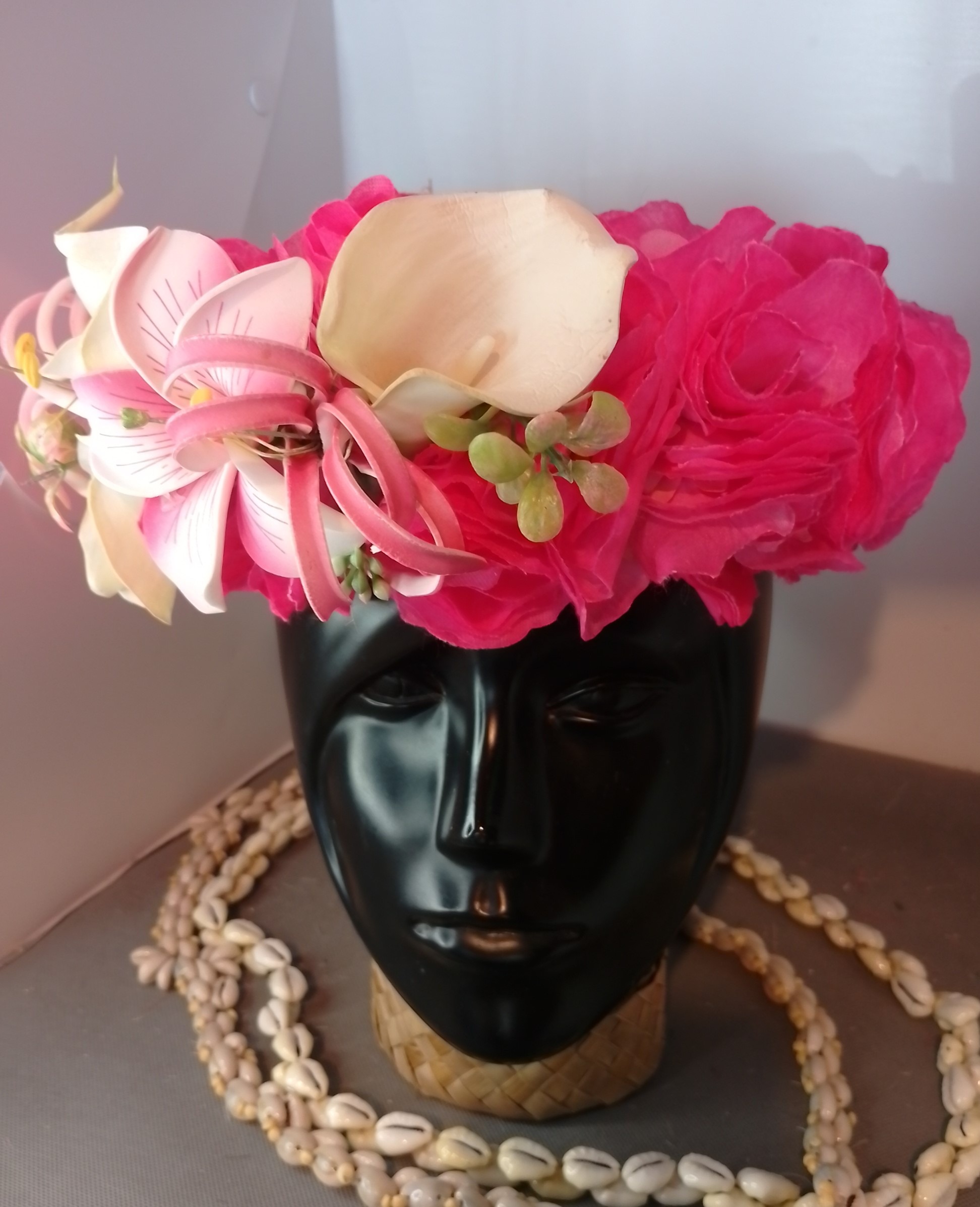 Couronne fleurs Tahiti rose fuchsia maxi tipanie grand lys élancés arum Vaite.e.Tiare créations