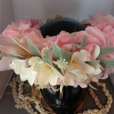Couronne fleurs Tahiti rose et vanille sept tipanie