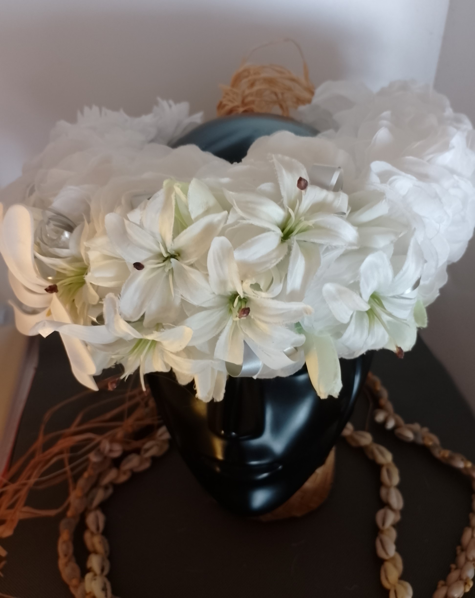 Couronne tiare Tahiti blanche mini lys blancs tiare Vaite.e.Tiare créations