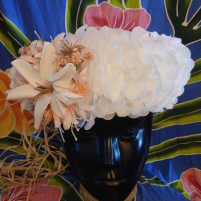 Couronne tiare Tahiti blanche tiare lys élancés champagne rosé