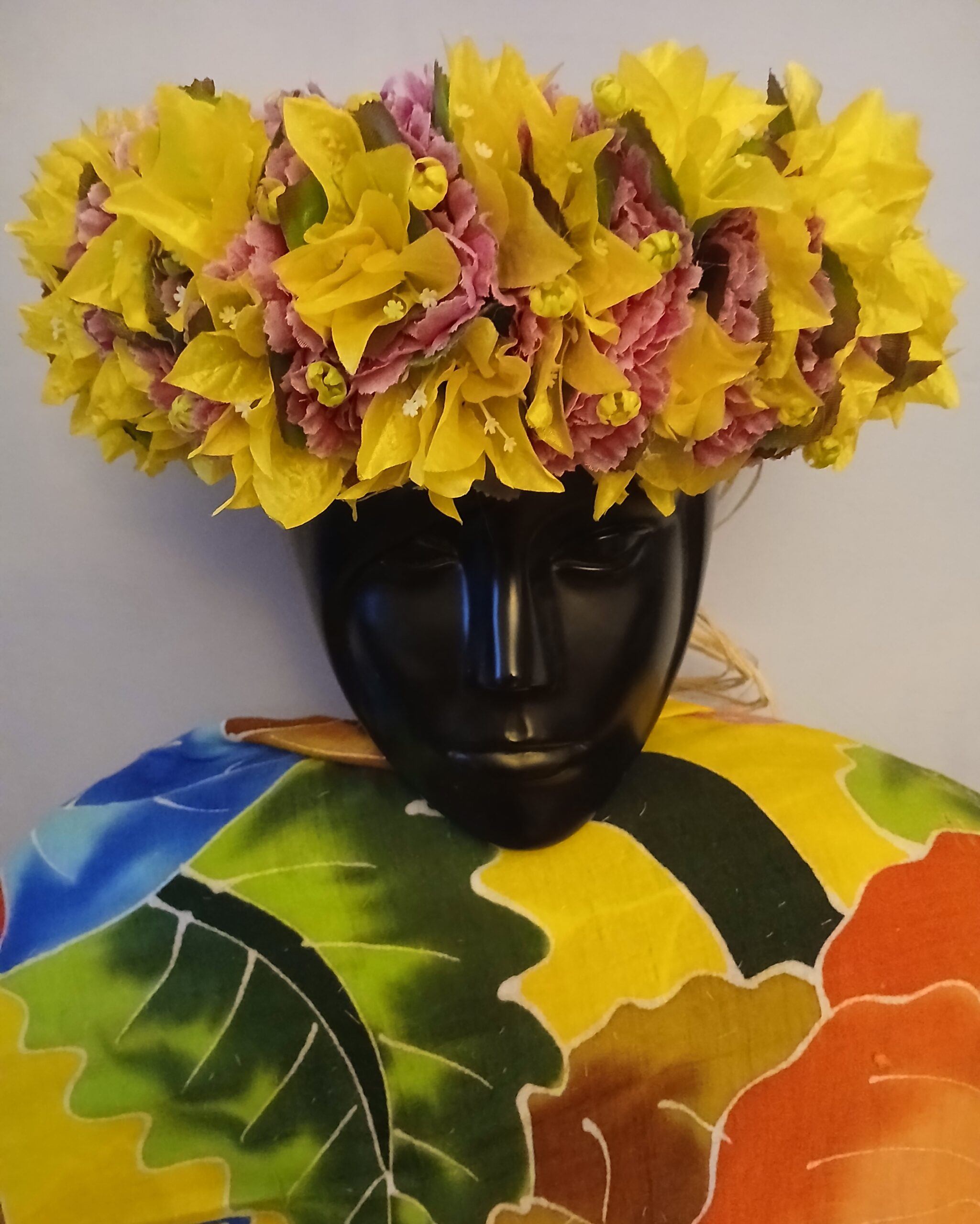 Couronne toutes fleurs Tahiti violette bougainvillier jaune Vaite.e.Tiare créations